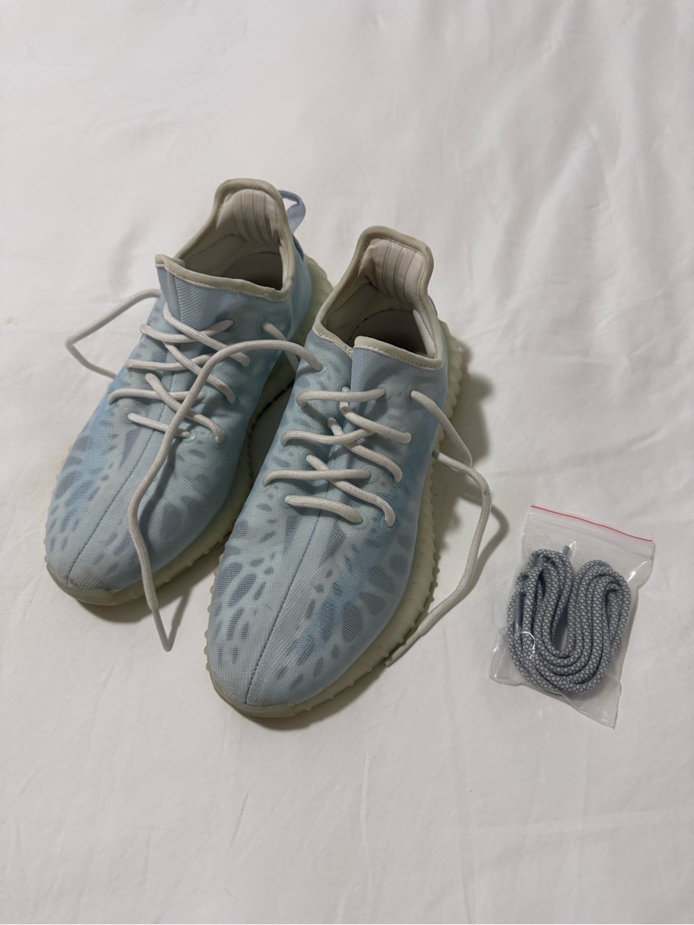 Mono Ice Yeezys